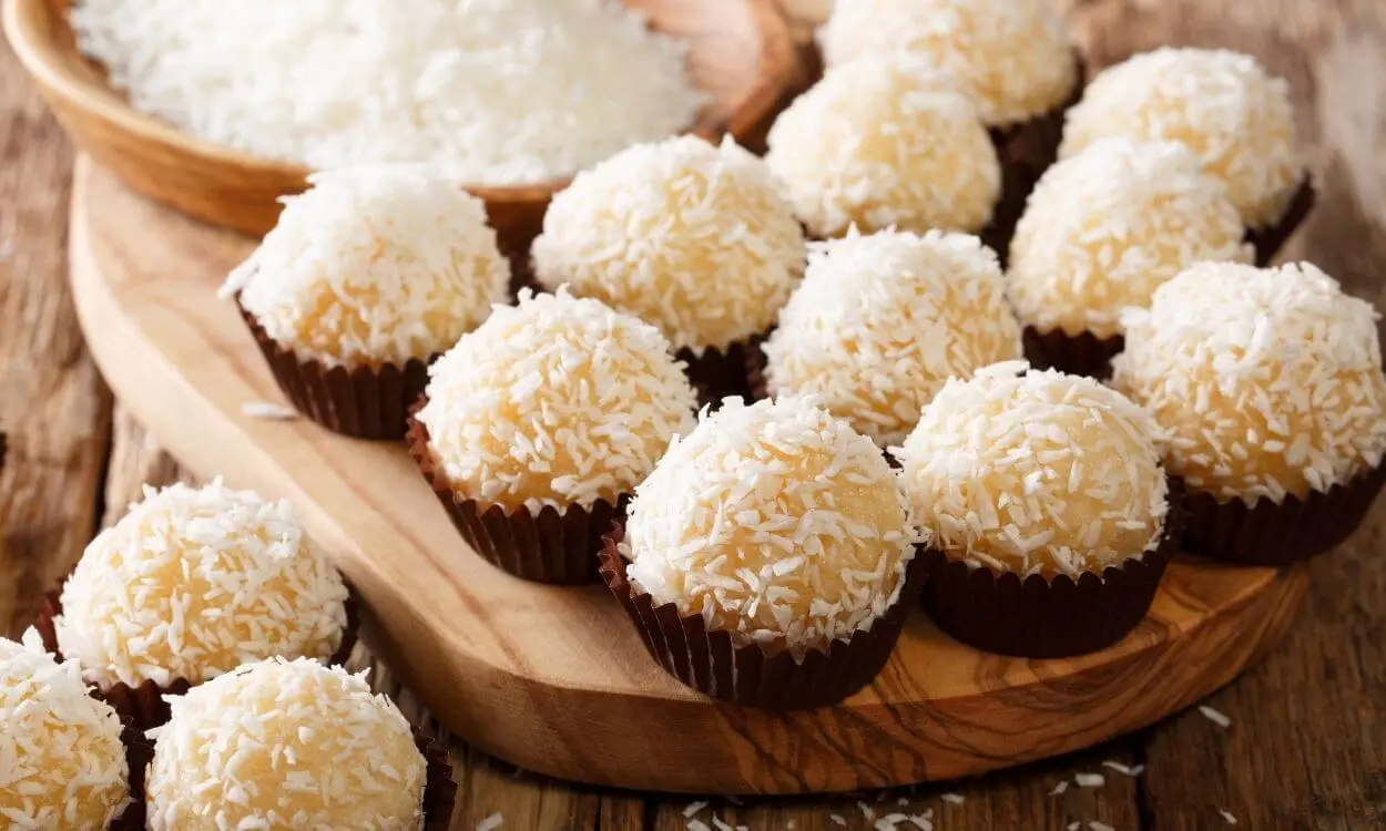 Como-Fazer-Beijinho-Sem-Leite-Condensado-Receita-Fácil-e-Saborosa