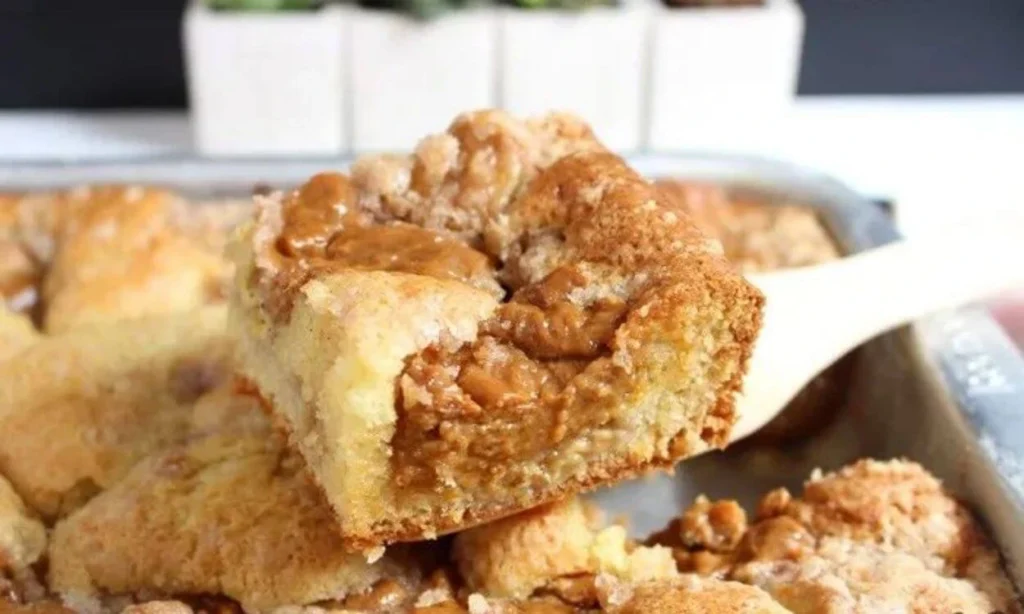 bolo-cuca-de-banana-com-doce-de-leite