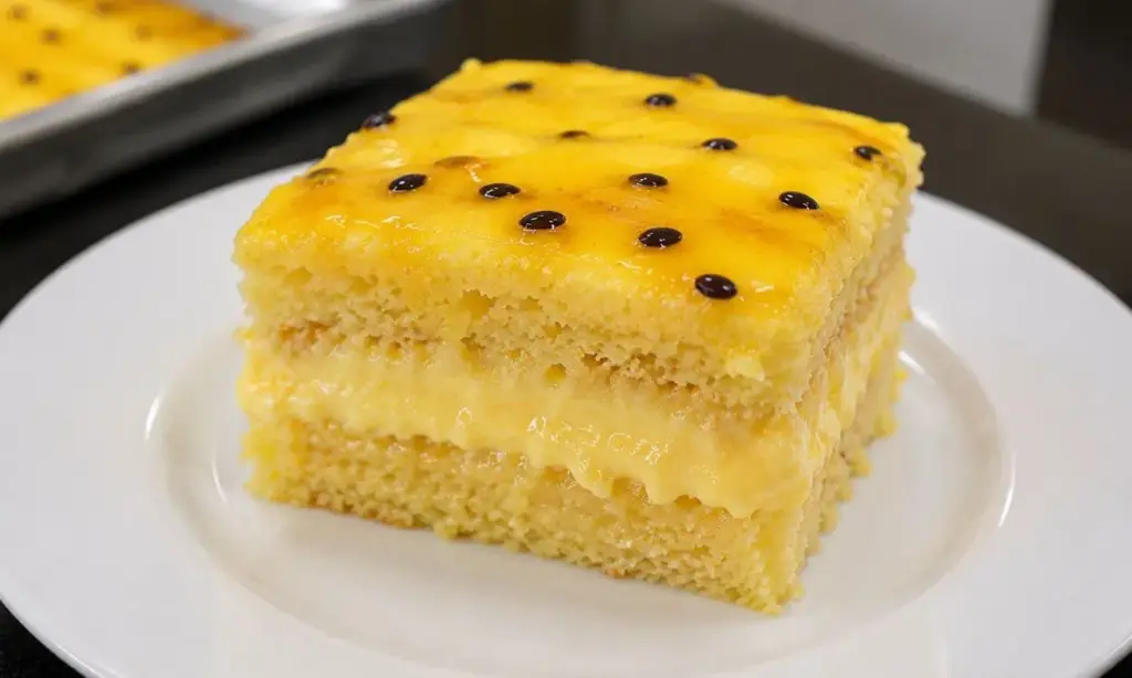 BOLO-MOUSSE-DE-MARACUJA-COM-NINHO-simples